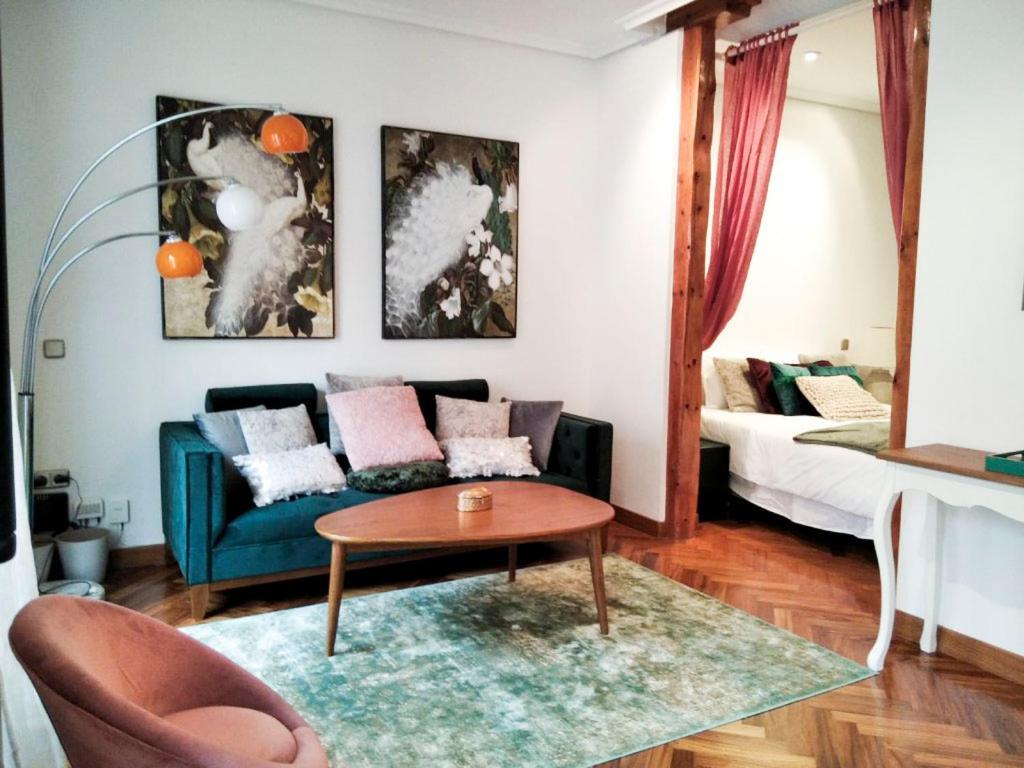 Chueca Boutique Apartment มาดริด ภายนอก รูปภาพ