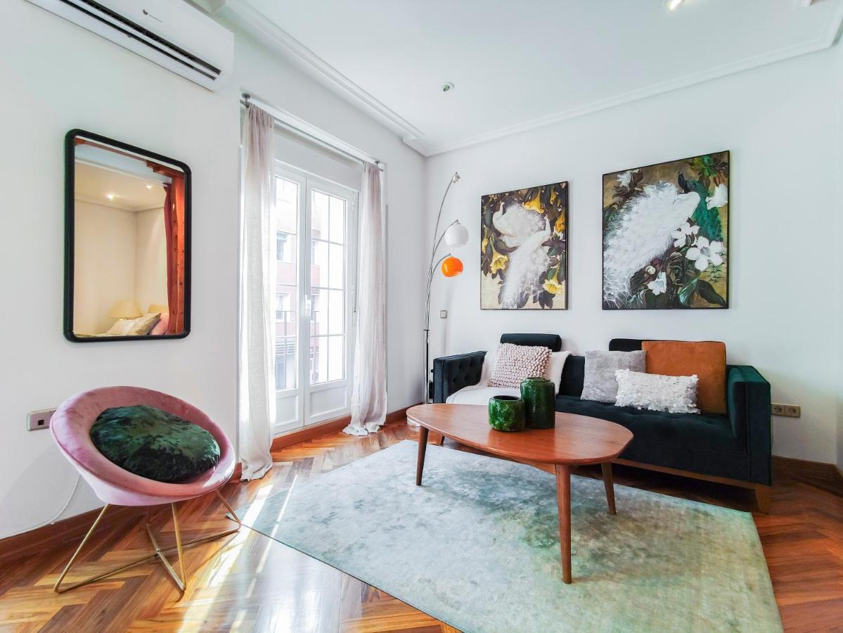 Chueca Boutique Apartment มาดริด ภายนอก รูปภาพ