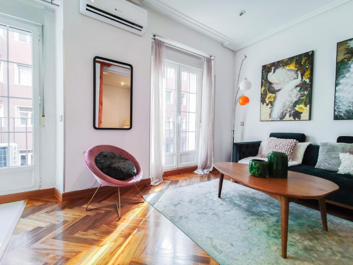 Chueca Boutique Apartment มาดริด ภายนอก รูปภาพ